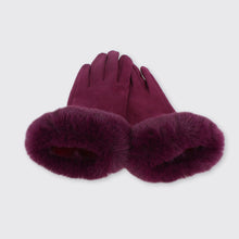 Load image into Gallery viewer, Gina Gloves with Fur Edge Aubergine - Forever England