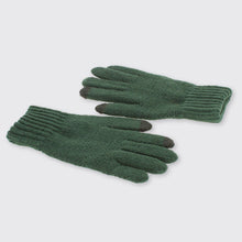 Load image into Gallery viewer, Mens Knitted Gloves- Green - Forever England