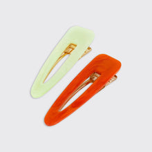 Load image into Gallery viewer, Aura Set of 2 Hairclips- Green/Orange - Forever England