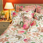 Constance Patchwork Bedspread pink - Forever England