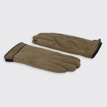 Load image into Gallery viewer, Hector Faux Suede Touch Screen Glove Green