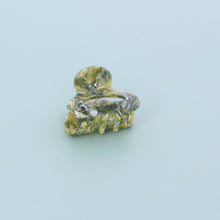 Load image into Gallery viewer, Milky Marble Small Claw clip- Green