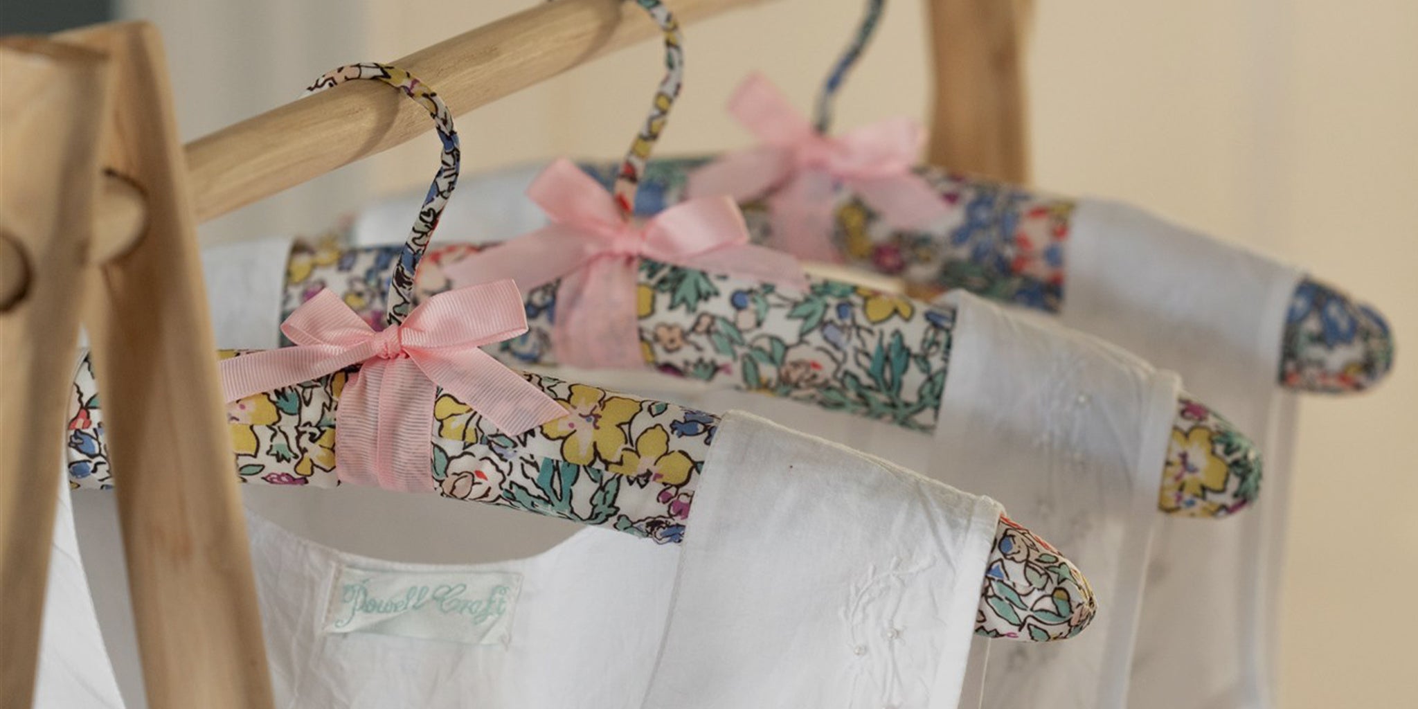 Lavender Garden Coat Hanger - Forever England