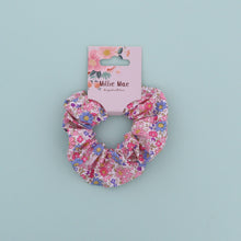 Load image into Gallery viewer, Polly Scrunchie- Pink