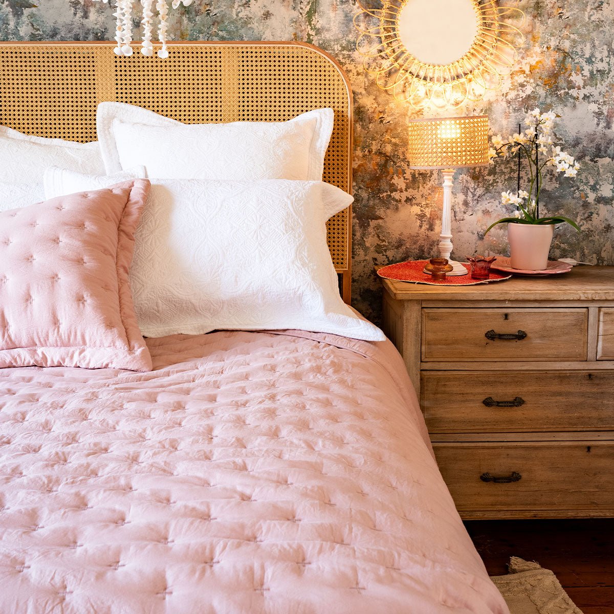 Portofino Bedspread Pink - Forever England