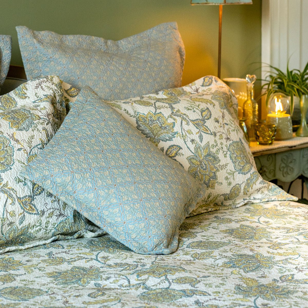 Sara Blue/Yellow Bedspread - Forever England
