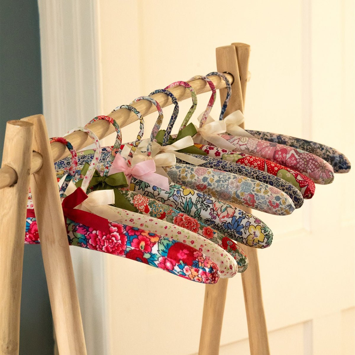 Vintage Floral Blue Coathanger - Forever England