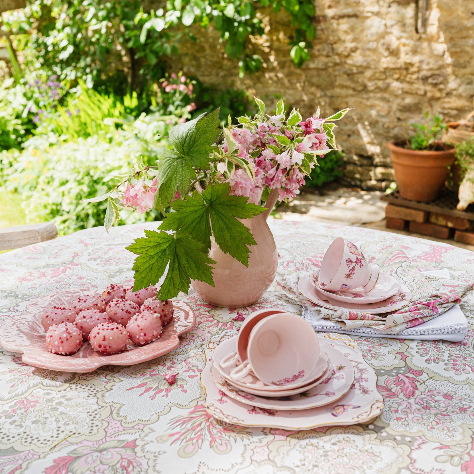 Abigail Pink Tablecloth Range - Forever England