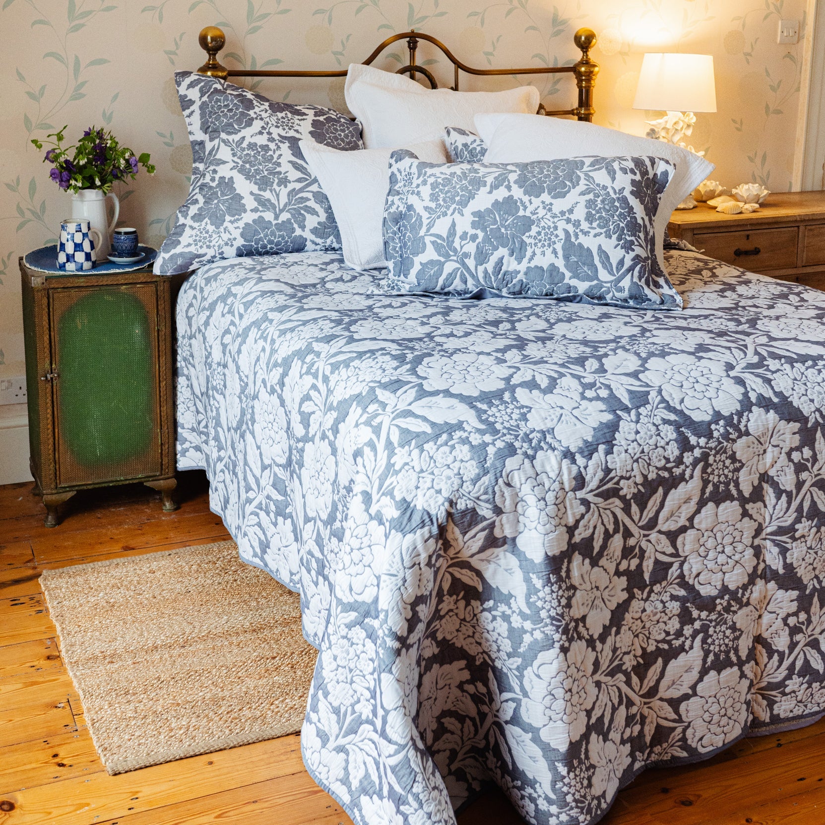 Ellie Blue Bedspread - Forever England