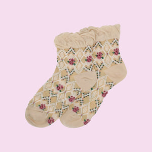 Floral Trellis Short Cream Socks - Forever England