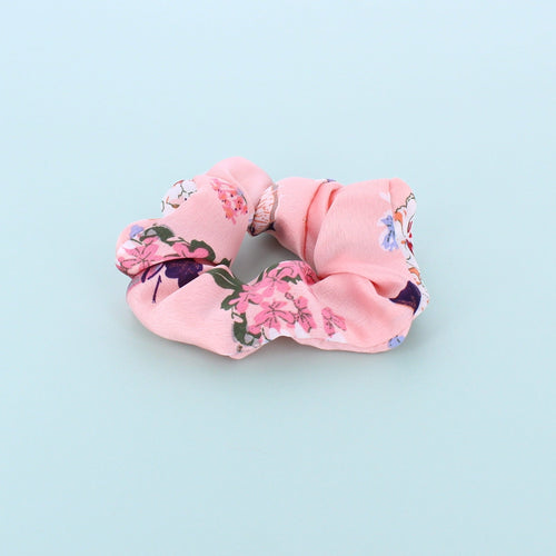 Kiku Scrunchie - Pink - Forever England