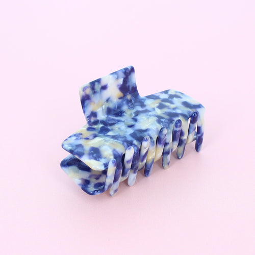 Marbled Claw Hair Clip Blue - Forever England