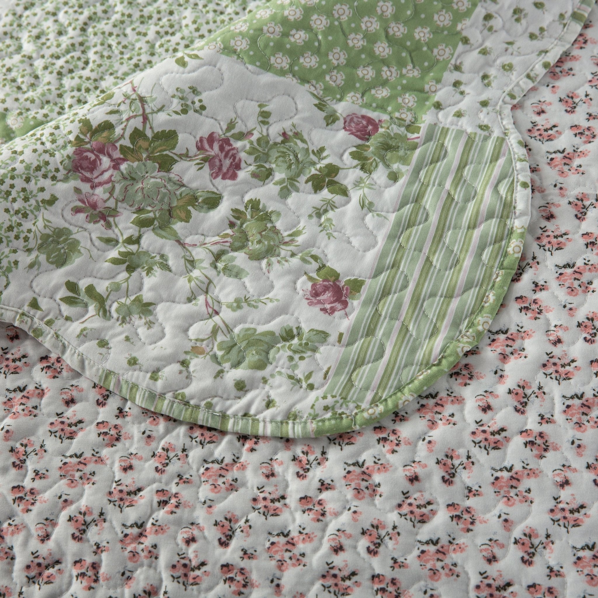 Matilda Green Patchwork Bedspread - Forever England