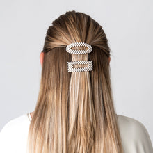 Load image into Gallery viewer, Ponytail Hair Clip Pearl Oval - Forever England