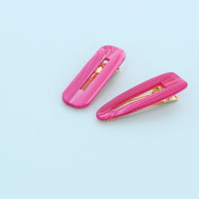 Load image into Gallery viewer, Set of 2 Barley Sugar Set Hair clips- Pink - Forever England